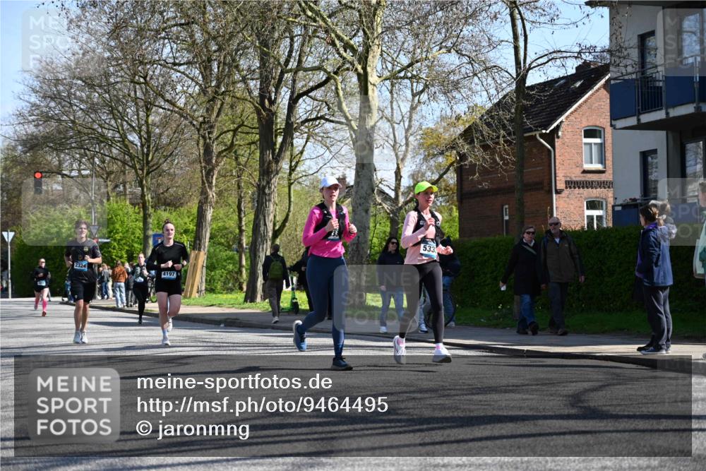 12.04.2026 - 45. Internationalen Wilhelmsburger Insellauf J. Mangold http://msf.ph/oto/9464495 12.04.2026 10:55:02 Ziel 5660, 5317, 2821, 2855, 4585, 2324, 4636, 5006, 5333, 4056, 5334, 4197, 5747, 5773, 5835, 5268, 4500, 4714, 3175, 4298 meine-sportfotos.de