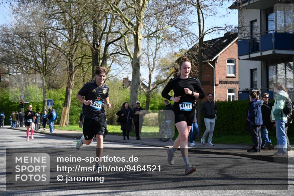12.04.2026 - 45. Internationalen Wilhelmsburger Insellauf J. Mangold http://msf.ph/oto/9464521 12.04.2026 10:55:06 Ziel 2821, 2855, 4585, 2324, 4636, 5006, 5333, 4056, 5334, 4197, 5747, 5773, 5835, 5268, 4500, 5268, 4500, 4714, 3175, 4298, 5557 meine-sportfotos.de