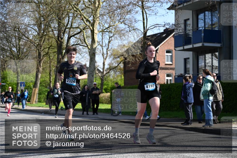 12.04.2026 - 45. Internationalen Wilhelmsburger Insellauf J. Mangold http://msf.ph/oto/9464526 12.04.2026 10:55:06 Ziel 2821, 2855, 4585, 2324, 4636, 5006, 5333, 4056, 5334, 4197, 5747, 5773, 5835, 5268, 4500, 5268, 4500, 4714, 3175, 4298, 5557 meine-sportfotos.de