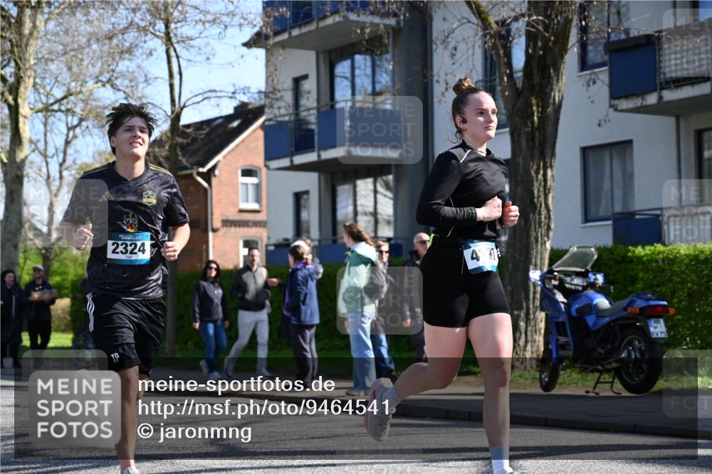 12.04.2026 - 45. Internationalen Wilhelmsburger Insellauf J. Mangold http://msf.ph/oto/9464541 12.04.2026 10:55:07 Ziel 2821, 2855, 4585, 2324, 4636, 5006, 5333, 4056, 5334, 4197, 5747, 5773, 5835, 5268, 4500, 4714, 4714, 3175, 4298, 5557 meine-sportfotos.de