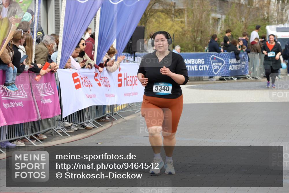 12.04.2026 - 45. Internationalen Wilhelmsburger Insellauf Strokosch-Dieckow http://msf.ph/oto/9464542 12.04.2026 13:14:13 Ziel 4178, 5340 meine-sportfotos.de