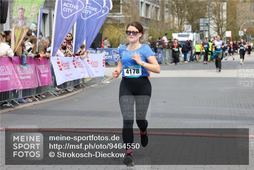 12.04.2026 - 45. Internationalen Wilhelmsburger Insellauf Strokosch-Dieckow http://msf.ph/oto/9464550 12.04.2026 13:14:10 Ziel 4178, 5340 meine-sportfotos.de