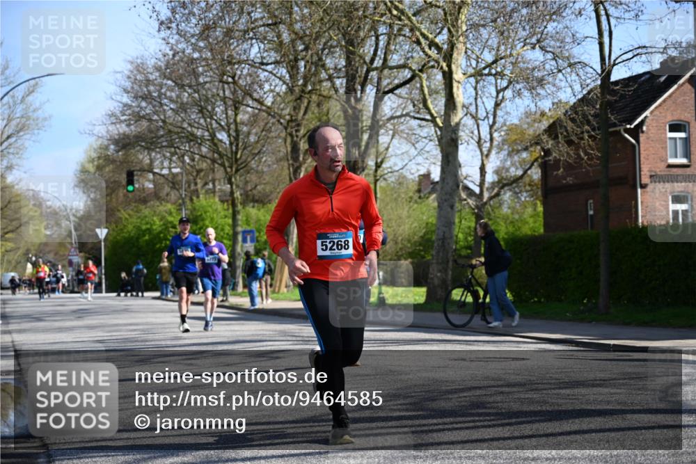 12.04.2026 - 45. Internationalen Wilhelmsburger Insellauf J. Mangold http://msf.ph/oto/9464585 12.04.2026 10:55:15 Ziel 4636, 5006, 5333, 4056, 5334, 4197, 5747, 5773, 5835, 5268, 4500, 4714, 3175, 4298, 5557, 5557, 2349, 3118, 5822 meine-sportfotos.de