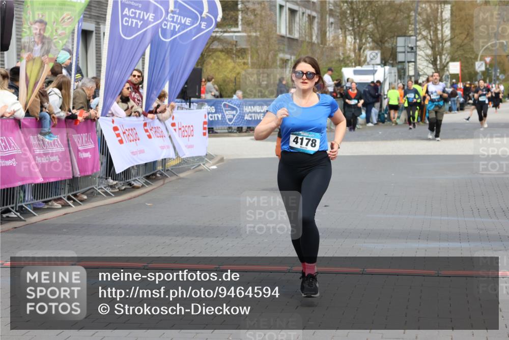 12.04.2026 - 45. Internationalen Wilhelmsburger Insellauf Strokosch-Dieckow http://msf.ph/oto/9464594 12.04.2026 13:14:09 Ziel 4783, 4178 meine-sportfotos.de