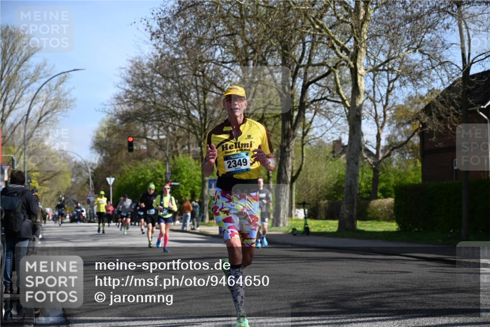 12.04.2026 - 45. Internationalen Wilhelmsburger Insellauf J. Mangold http://msf.ph/oto/9464650 12.04.2026 10:55:42 Ziel 4714, 3175, 4298, 5557, 2349, 3118, 5822, 3488, 2797, 2796, 2797, 2796, 2921, 2808, 3916, 4494, 5047, 4070, 5771, 4549, 4717, 2055 meine-sportfotos.de