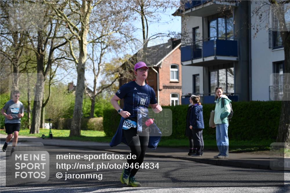 12.04.2026 - 45. Internationalen Wilhelmsburger Insellauf J. Mangold http://msf.ph/oto/9464834 12.04.2026 10:56:14 Ziel 4494, 5047, 4070, 5771, 4549, 4717, 2055, 5512, 2220, 4158, 2133, 2754, 4155, 2133, 2754, 4155, 2795, 3917, 5319, 5352, 2915, 3224, 4654, 3059, 3187, 4448, 2912, 2913 meine-sportfotos.de