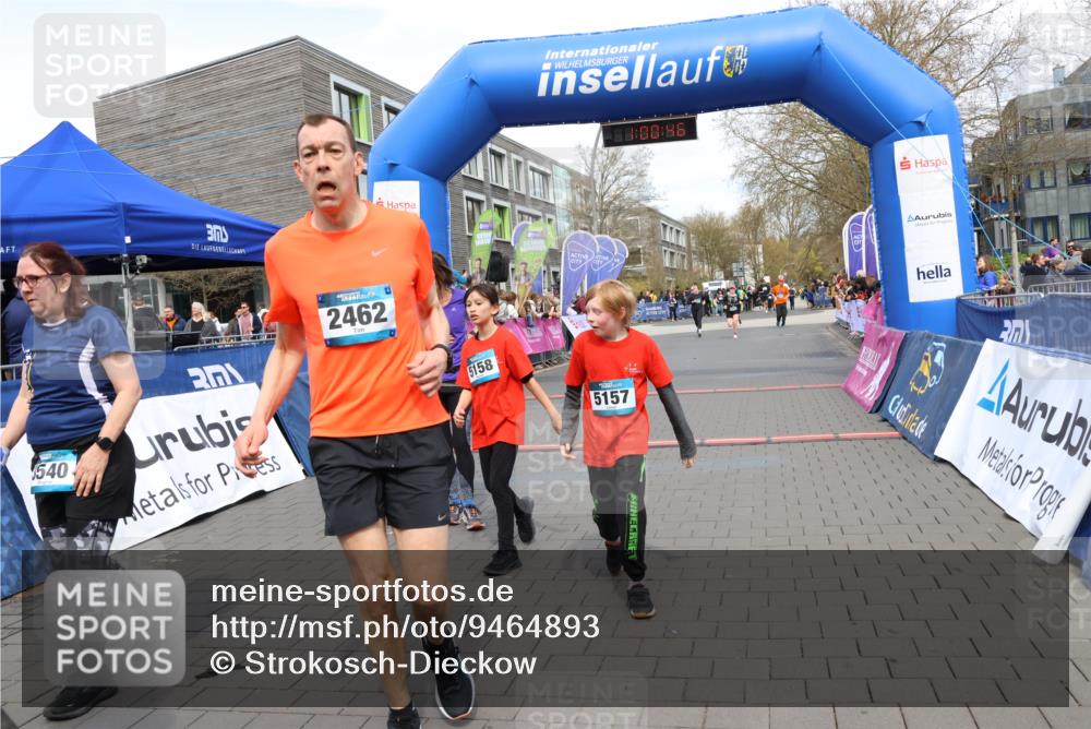 12.04.2026 - 45. Internationalen Wilhelmsburger Insellauf Strokosch-Dieckow http://msf.ph/oto/9464893 12.04.2026 13:13:46 Ziel 5158, 5157, 2462, 4533, 5693, 5637 meine-sportfotos.de
