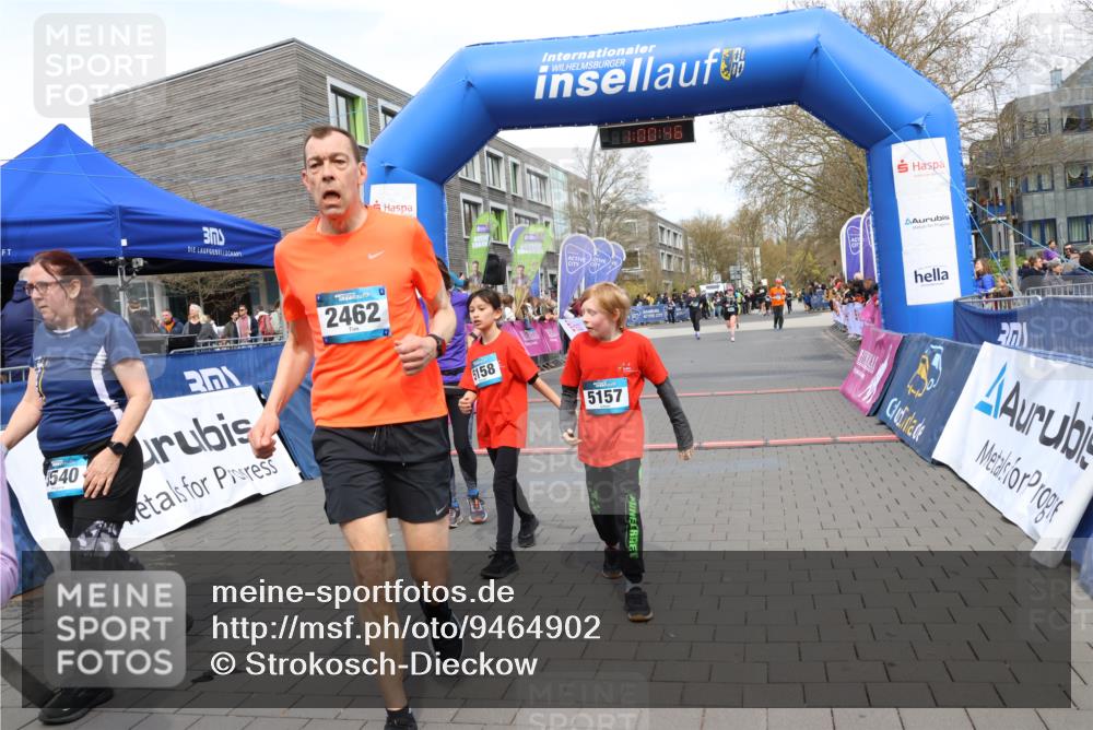 12.04.2026 - 45. Internationalen Wilhelmsburger Insellauf Strokosch-Dieckow http://msf.ph/oto/9464902 12.04.2026 13:13:46 Ziel 5158, 5157, 2462, 4533, 5693, 5637 meine-sportfotos.de