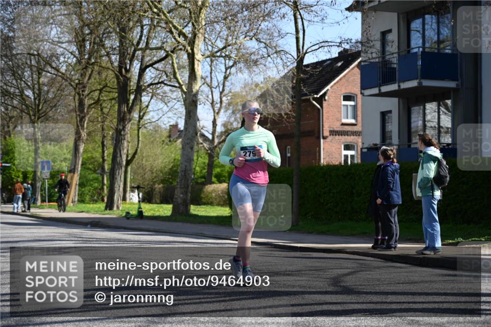 12.04.2026 - 45. Internationalen Wilhelmsburger Insellauf J. Mangold http://msf.ph/oto/9464903 12.04.2026 10:56:23 Ziel 4549, 4717, 2055, 5512, 2220, 4158, 2133, 2754, 4155, 2795, 3917, 5319, 5352, 2915, 3224, 4654, 3059, 3187, 4448, 2912, 2913, 4927, 2791, 2067, 4321, 2744, 5508, 4388 meine-sportfotos.de