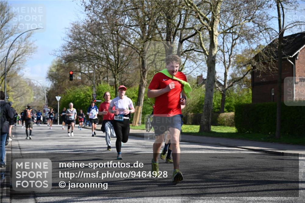 12.04.2026 - 45. Internationalen Wilhelmsburger Insellauf J. Mangold http://msf.ph/oto/9464928 12.04.2026 10:56:27 Ziel 4717, 2055, 5512, 2220, 4158, 2133, 2754, 4155, 2795, 3917, 5319, 5352, 2915, 3224, 4654, 4654, 3059, 3187, 4448, 2912, 2913, 4927, 2791, 2067, 4321, 2744, 5508, 4388, 2579, 2458, 5845, 5844 meine-sportfotos.de