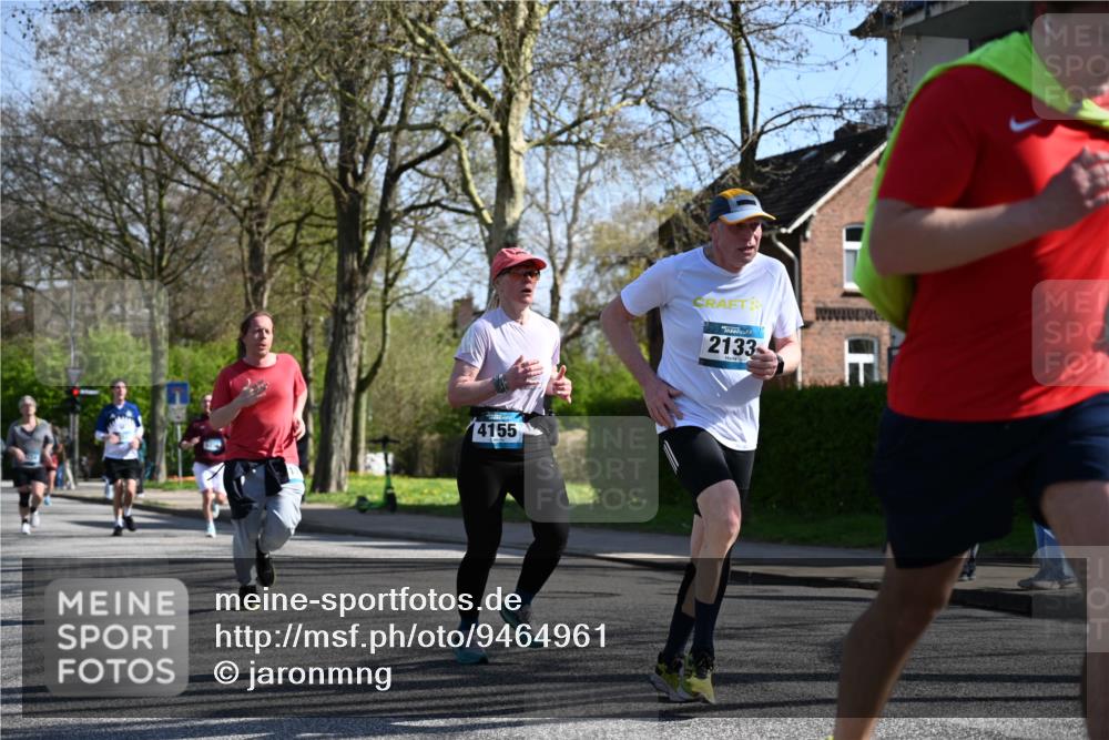 12.04.2026 - 45. Internationalen Wilhelmsburger Insellauf J. Mangold http://msf.ph/oto/9464961 12.04.2026 10:56:29 Ziel 2055, 5512, 2220, 4158, 2133, 2754, 4155, 2795, 3917, 5319, 5352, 2915, 3224, 4654, 3059, 3187, 4448, 2912, 2913, 4927, 2791, 2067, 4321, 2744, 5508, 4388, 2579, 2458, 5845, 5844 meine-sportfotos.de