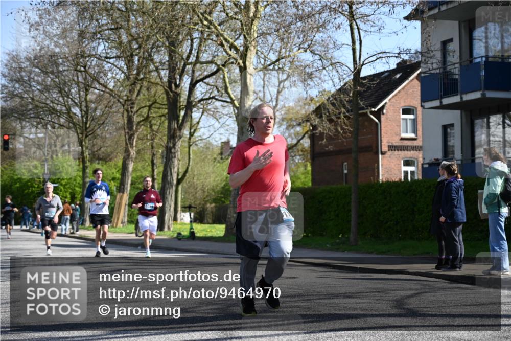12.04.2026 - 45. Internationalen Wilhelmsburger Insellauf J. Mangold http://msf.ph/oto/9464970 12.04.2026 10:56:30 Ziel 2055, 5512, 2220, 4158, 2133, 2754, 4155, 2795, 3917, 5319, 5352, 2915, 3224, 4654, 3059, 3187, 4448, 2912, 2913, 4927, 2791, 2067, 4321, 2744, 5508, 4388, 2579, 2458, 5845, 5844 meine-sportfotos.de
