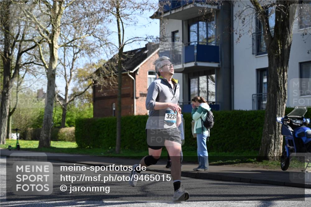 12.04.2026 - 45. Internationalen Wilhelmsburger Insellauf J. Mangold http://msf.ph/oto/9465015 12.04.2026 10:56:36 Ziel 4158, 2133, 2754, 4155, 2795, 3917, 5319, 5352, 2915, 3224, 4654, 3059, 3187, 4448, 2912, 2913, 4927, 2791, 2067, 4321, 2744, 5508, 4388, 2579, 2579, 2458, 5845, 5844, 5701 meine-sportfotos.de