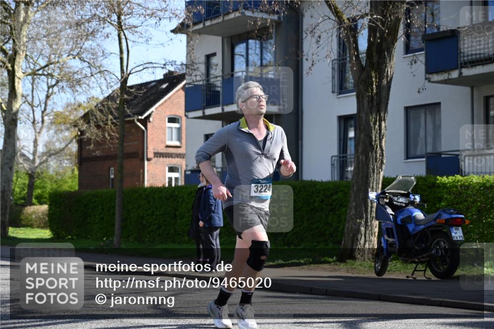 12.04.2026 - 45. Internationalen Wilhelmsburger Insellauf J. Mangold http://msf.ph/oto/9465020 12.04.2026 10:56:36 Ziel 4158, 2133, 2754, 4155, 2795, 3917, 5319, 5352, 2915, 3224, 4654, 3059, 3187, 4448, 2912, 2913, 4927, 2791, 2067, 4321, 2744, 5508, 4388, 2579, 2579, 2458, 5845, 5844, 5701 meine-sportfotos.de