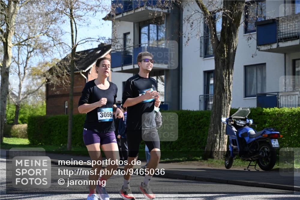 12.04.2026 - 45. Internationalen Wilhelmsburger Insellauf J. Mangold http://msf.ph/oto/9465036 12.04.2026 10:56:42 Ziel 2795, 3917, 5319, 5352, 2915, 3224, 4654, 3059, 3187, 4448, 2912, 2913, 4927, 2791, 2067, 4321, 2744, 5508, 4388, 2579, 2458, 5845, 5844, 5701 meine-sportfotos.de