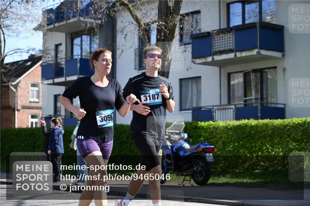 12.04.2026 - 45. Internationalen Wilhelmsburger Insellauf J. Mangold http://msf.ph/oto/9465046 12.04.2026 10:56:42 Ziel 2795, 3917, 5319, 5352, 2915, 3224, 4654, 3059, 3187, 4448, 2912, 2913, 4927, 2791, 2067, 4321, 2744, 5508, 4388, 2579, 2458, 5845, 5844, 5701 meine-sportfotos.de