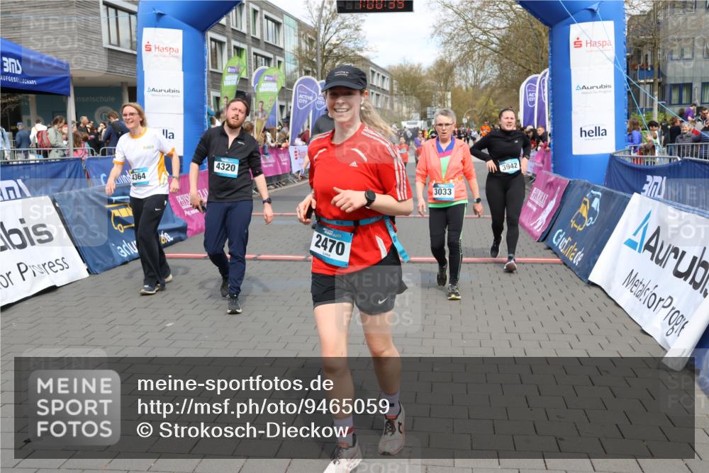 12.04.2026 - 45. Internationalen Wilhelmsburger Insellauf Strokosch-Dieckow http://msf.ph/oto/9465059 12.04.2026 13:13:38 Ziel 2026, 5457, 4320, 4249, 3033, 2470, 4364, 3942, 5221, 3540, 3933, 3935, 3805, 5158, 5157 meine-sportfotos.de