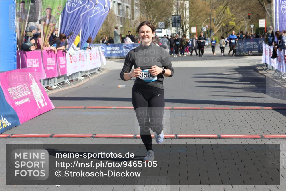 12.04.2026 - 45. Internationalen Wilhelmsburger Insellauf Strokosch-Dieckow http://msf.ph/oto/9465105 12.04.2026 11:15:19 Ziel 3508 meine-sportfotos.de