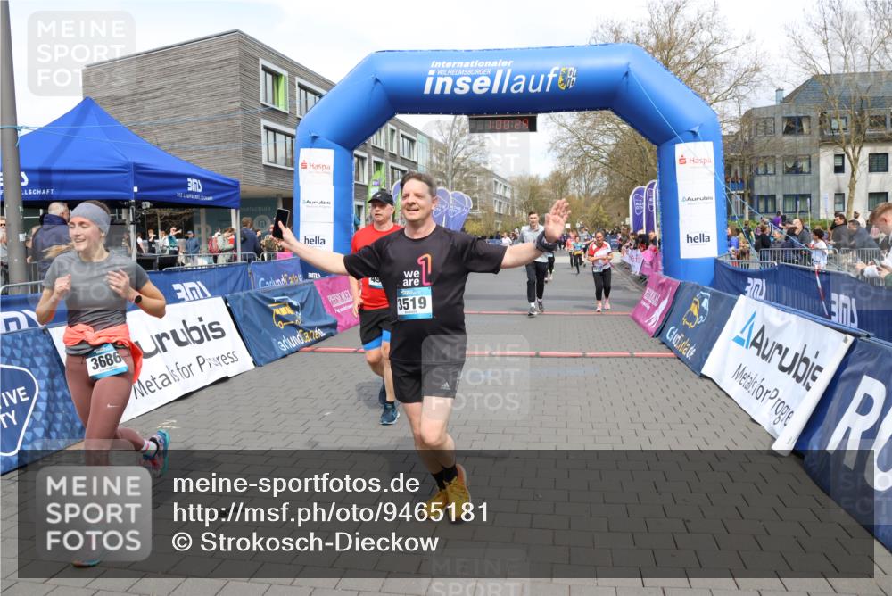 12.04.2026 - 45. Internationalen Wilhelmsburger Insellauf Strokosch-Dieckow http://msf.ph/oto/9465181 12.04.2026 13:13:29 Ziel 4693, 3519, 4970, 3686, 4643, 2877, 5265, 5266, 4648 meine-sportfotos.de