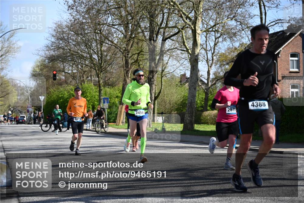 12.04.2026 - 45. Internationalen Wilhelmsburger Insellauf J. Mangold http://msf.ph/oto/9465191 12.04.2026 10:56:59 Ziel 2912, 2913, 4927, 2791, 2067, 4321, 2744, 5508, 4388, 2579, 2458, 5845, 5844, 5701, 4368, 2441, 5243 meine-sportfotos.de