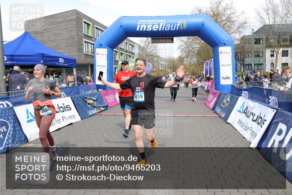 12.04.2026 - 45. Internationalen Wilhelmsburger Insellauf Strokosch-Dieckow http://msf.ph/oto/9465203 12.04.2026 13:13:29 Ziel 4693, 3519, 4970, 3686, 4643, 2877, 5265, 5266, 4648 meine-sportfotos.de