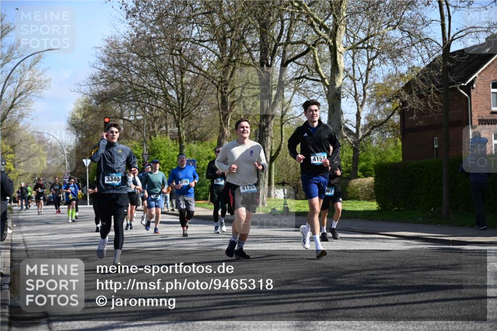 12.04.2026 - 45. Internationalen Wilhelmsburger Insellauf J. Mangold http://msf.ph/oto/9465318 12.04.2026 10:57:44 Ziel 2441, 5243, 3798, 2861, 3340, 2847, 4339, 3179, 3753, 4947, 3754, 5362, 4157, 2164, 4120, 2283, 2228, 4396, 3997, 2818, 3257, 2499, 2194, 2900, 3260, 3568, 4352, 4215, 4394, 3665 meine-sportfotos.de