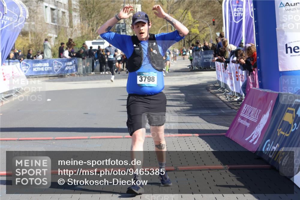 12.04.2026 - 45. Internationalen Wilhelmsburger Insellauf Strokosch-Dieckow http://msf.ph/oto/9465385 12.04.2026 10:58:07 Ziel 3798 meine-sportfotos.de
