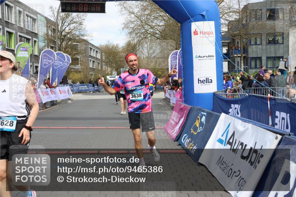 12.04.2026 - 45. Internationalen Wilhelmsburger Insellauf Strokosch-Dieckow http://msf.ph/oto/9465386 12.04.2026 13:13:13 Ziel 2275, 4671, 4627, 4628, 3638, 4385 meine-sportfotos.de