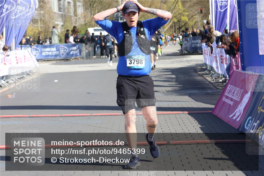 12.04.2026 - 45. Internationalen Wilhelmsburger Insellauf Strokosch-Dieckow http://msf.ph/oto/9465399 12.04.2026 10:58:07 Ziel 3798 meine-sportfotos.de