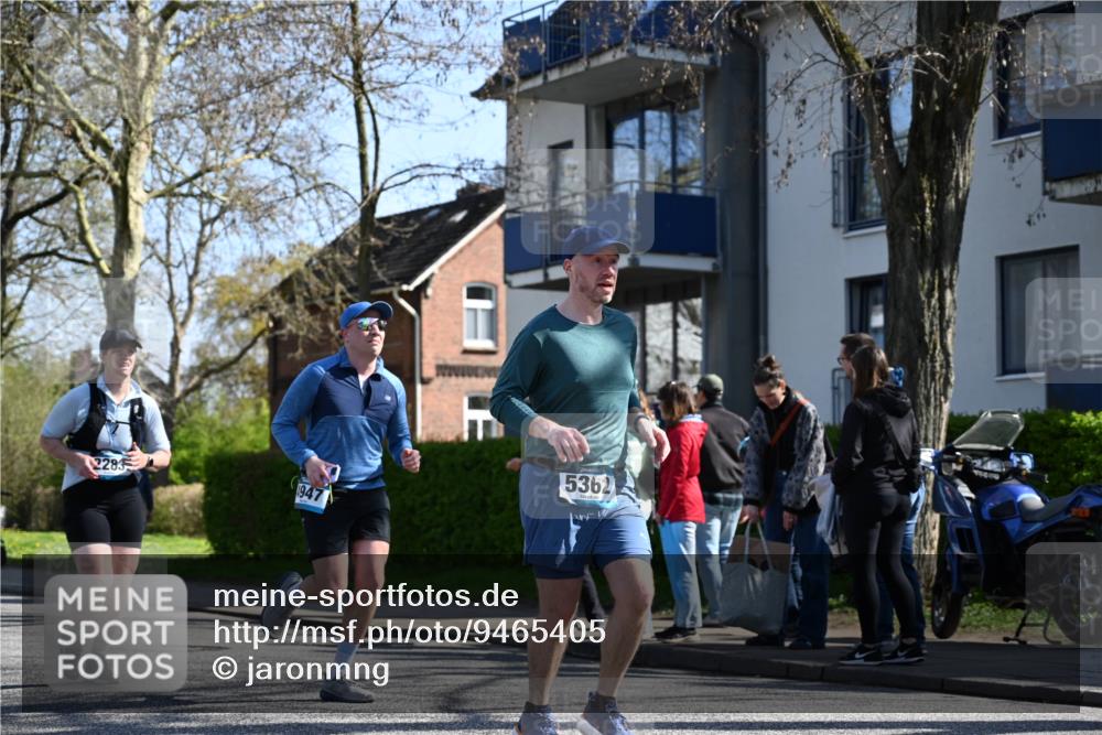 12.04.2026 - 45. Internationalen Wilhelmsburger Insellauf J. Mangold http://msf.ph/oto/9465405 12.04.2026 10:57:49 Ziel 3798, 2861, 3340, 2847, 4339, 3179, 3753, 4947, 3754, 5362, 4157, 2164, 4120, 2283, 2228, 4396, 3997, 2818, 3257, 2499, 2194, 2900, 3260, 3260, 3568, 4352, 4215, 4394, 3665 meine-sportfotos.de