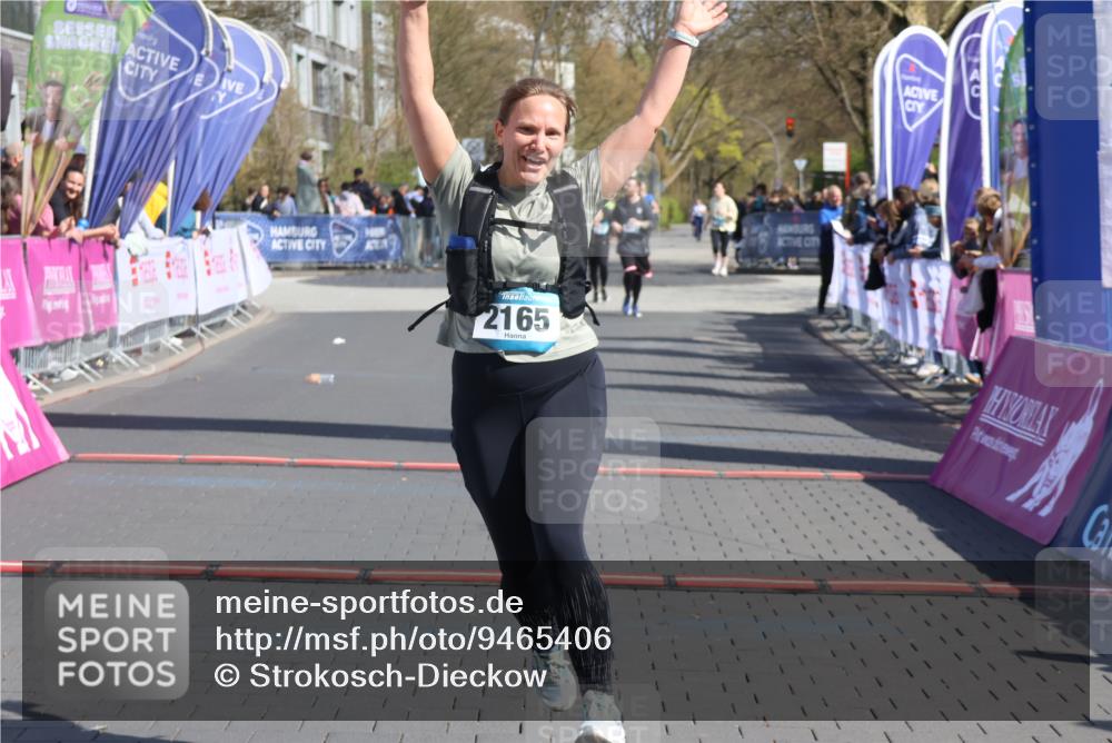 12.04.2026 - 45. Internationalen Wilhelmsburger Insellauf Strokosch-Dieckow http://msf.ph/oto/9465406 12.04.2026 11:15:27 Ziel 2165 meine-sportfotos.de