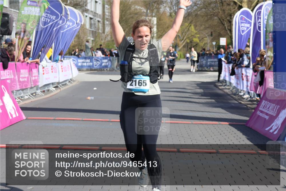 12.04.2026 - 45. Internationalen Wilhelmsburger Insellauf Strokosch-Dieckow http://msf.ph/oto/9465413 12.04.2026 11:15:27 Ziel 2165 meine-sportfotos.de