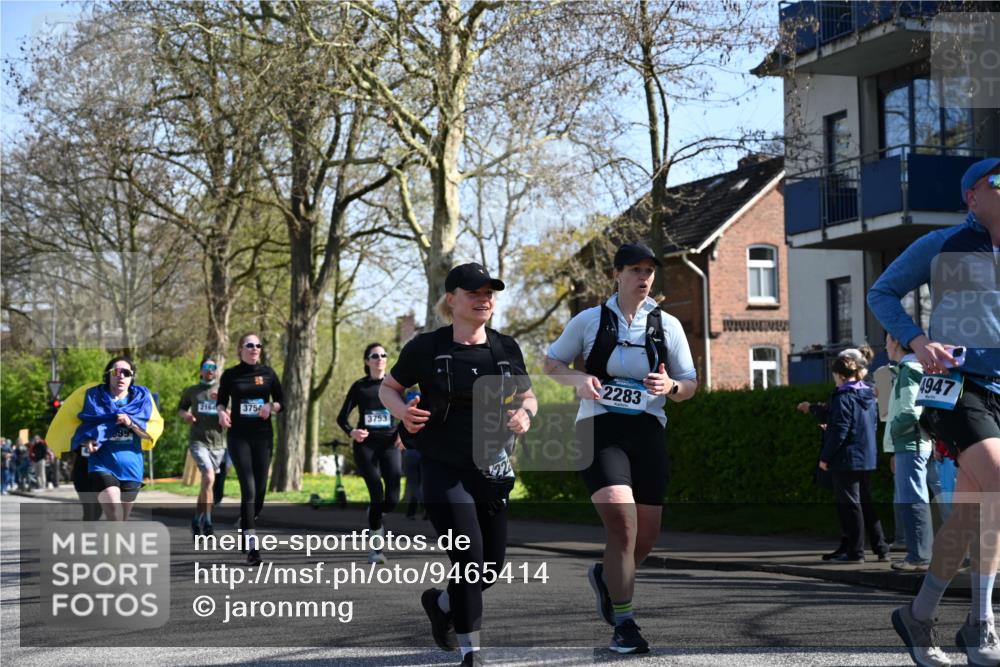 12.04.2026 - 45. Internationalen Wilhelmsburger Insellauf J. Mangold http://msf.ph/oto/9465414 12.04.2026 10:57:50 Ziel 3798, 2861, 3340, 2847, 4339, 3179, 3753, 4947, 3754, 5362, 4157, 2164, 4120, 2283, 2228, 4396, 3997, 2818, 3257, 2499, 2194, 2900, 3260, 3568, 4352, 4215, 4394, 3665 meine-sportfotos.de