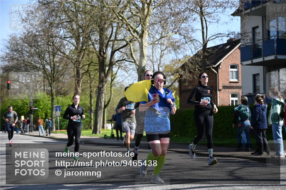 12.04.2026 - 45. Internationalen Wilhelmsburger Insellauf J. Mangold http://msf.ph/oto/9465438 12.04.2026 10:57:52 Ziel 2861, 3340, 2847, 4339, 3179, 3753, 4947, 3754, 5362, 4157, 2164, 4120, 2283, 2228, 4396, 3997, 2818, 3257, 2499, 2194, 2900, 3260, 3568, 4352, 4352, 4215, 4394, 3665, 3968 meine-sportfotos.de