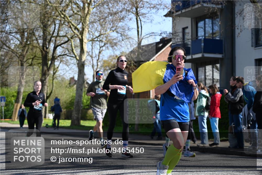12.04.2026 - 45. Internationalen Wilhelmsburger Insellauf J. Mangold http://msf.ph/oto/9465450 12.04.2026 10:57:53 Ziel 2861, 3340, 2847, 4339, 3179, 3753, 4947, 3754, 5362, 4157, 2164, 4120, 2283, 2228, 4396, 3997, 3997, 2818, 3257, 2499, 2194, 2900, 3260, 3568, 4352, 4215, 4215, 4394, 3665, 3968, 4577 meine-sportfotos.de