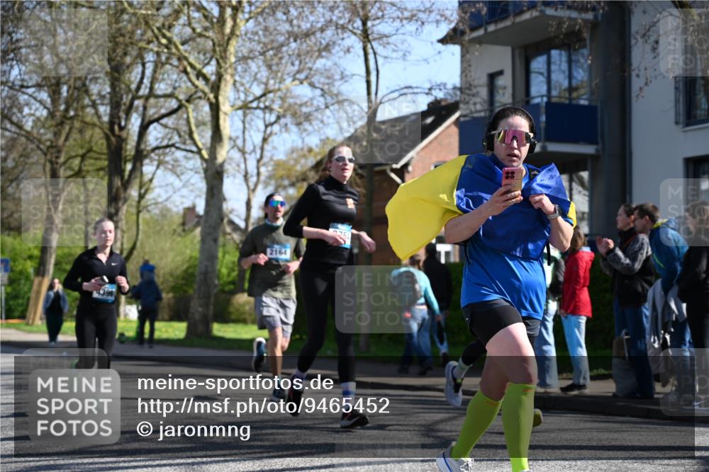12.04.2026 - 45. Internationalen Wilhelmsburger Insellauf J. Mangold http://msf.ph/oto/9465452 12.04.2026 10:57:53 Ziel 2861, 3340, 2847, 4339, 3179, 3753, 4947, 3754, 5362, 4157, 2164, 4120, 2283, 2228, 4396, 3997, 3997, 2818, 3257, 2499, 2194, 2900, 3260, 3568, 4352, 4215, 4215, 4394, 3665, 3968, 4577 meine-sportfotos.de
