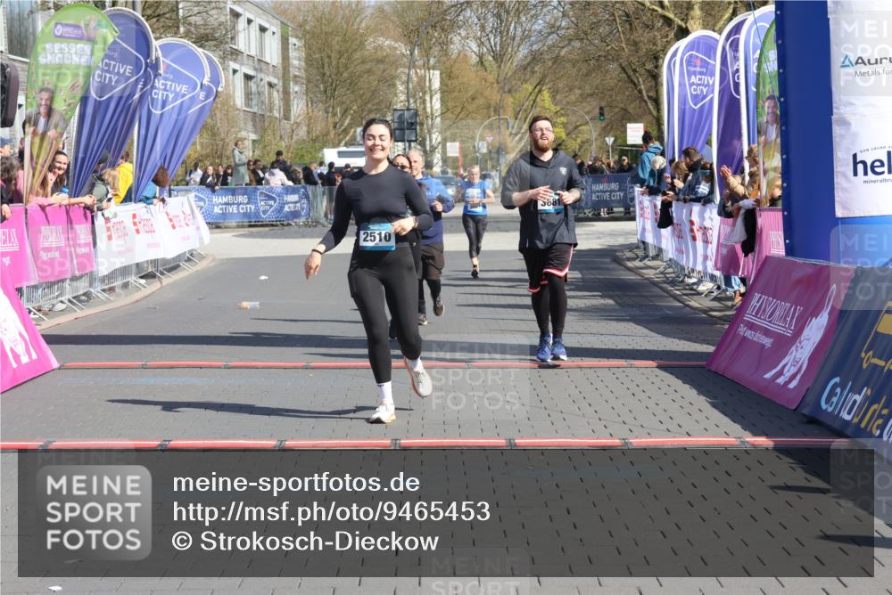 12.04.2026 - 45. Internationalen Wilhelmsburger Insellauf Strokosch-Dieckow http://msf.ph/oto/9465453 12.04.2026 11:15:35 Ziel 2510, 3681, 2157, 2993 meine-sportfotos.de