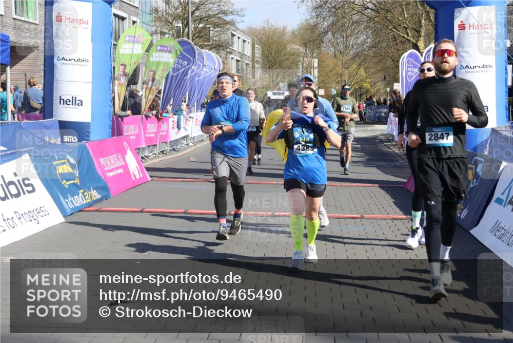12.04.2026 - 45. Internationalen Wilhelmsburger Insellauf Strokosch-Dieckow http://msf.ph/oto/9465490 12.04.2026 10:58:19 Ziel 3340, 2847, 4339, 3179, 3753, 4947, 3754, 5362, 4157, 2164, 4120, 2283, 2228 meine-sportfotos.de