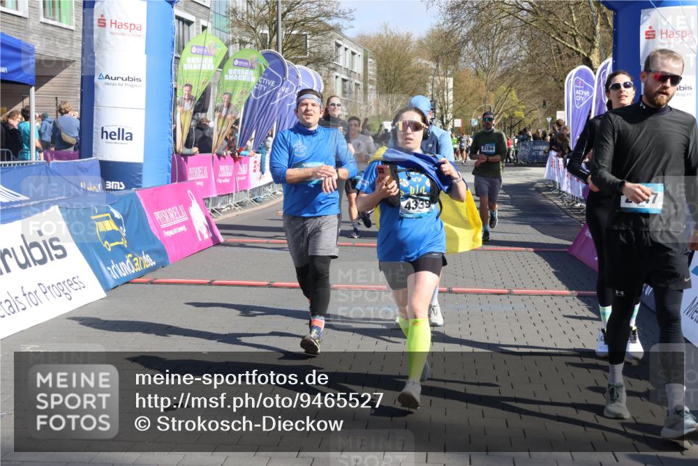 12.04.2026 - 45. Internationalen Wilhelmsburger Insellauf Strokosch-Dieckow http://msf.ph/oto/9465527 12.04.2026 10:58:20 Ziel 2847, 4339, 3179, 3753, 4947, 3754, 5362, 4157, 2164, 4120, 2283, 2228 meine-sportfotos.de