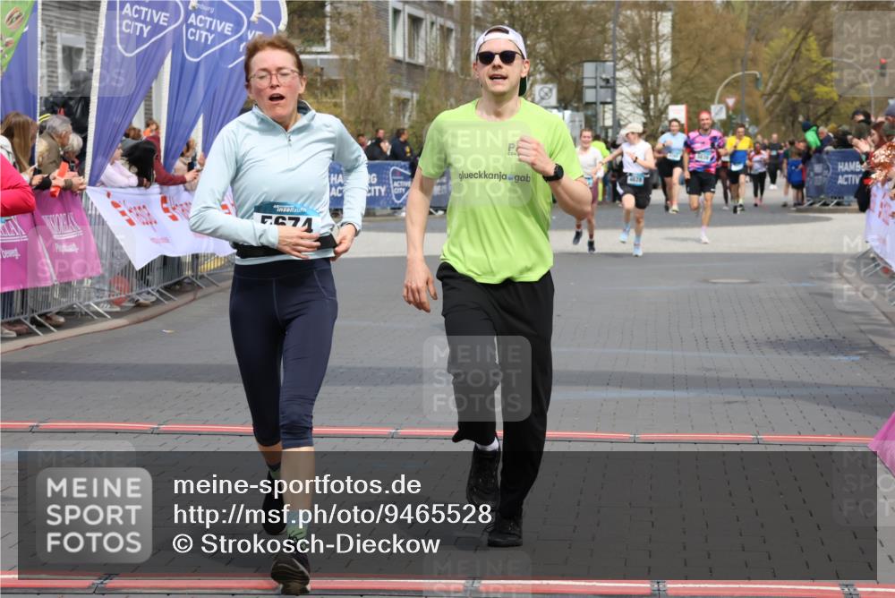12.04.2026 - 45. Internationalen Wilhelmsburger Insellauf Strokosch-Dieckow http://msf.ph/oto/9465528 12.04.2026 13:13:05 Ziel 5855, 2280, 3441, 5674, 4841, 2275 meine-sportfotos.de