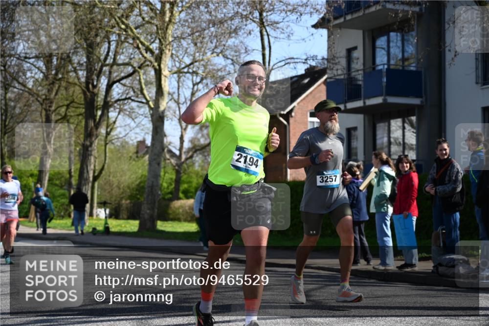 12.04.2026 - 45. Internationalen Wilhelmsburger Insellauf J. Mangold http://msf.ph/oto/9465529 12.04.2026 10:58:06 Ziel 3754, 5362, 4157, 2164, 4120, 2283, 2228, 4396, 3997, 2818, 3257, 2499, 2194, 2900, 3260, 3568, 4352, 4215, 4394, 4394, 3665, 3968, 4577, 5703, 3142, 5468, 5703, 3142, 5468, 3140, 4071, 2553 meine-sportfotos.de