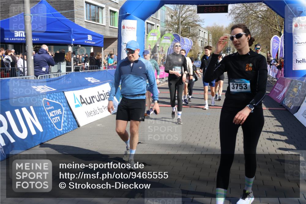 12.04.2026 - 45. Internationalen Wilhelmsburger Insellauf Strokosch-Dieckow http://msf.ph/oto/9465555 12.04.2026 10:58:22 Ziel 4339, 3179, 3753, 4947, 3754, 5362, 4157, 2164, 4120, 2283, 2228, 4396 meine-sportfotos.de