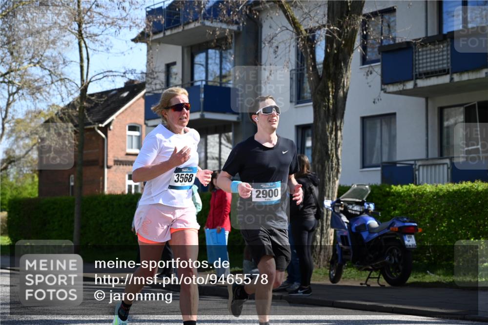 12.04.2026 - 45. Internationalen Wilhelmsburger Insellauf J. Mangold http://msf.ph/oto/9465578 12.04.2026 10:58:10 Ziel 4396, 3997, 2818, 3257, 2499, 2194, 2900, 3260, 3568, 4352, 4215, 4394, 3665, 3968, 4577, 5703, 3142, 5468, 3140, 4071, 2553, 2553, 2989, 3825, 5615, 3150 meine-sportfotos.de