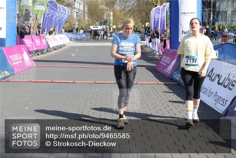 12.04.2026 - 45. Internationalen Wilhelmsburger Insellauf Strokosch-Dieckow http://msf.ph/oto/9465585 12.04.2026 11:15:46 Ziel 3607 meine-sportfotos.de