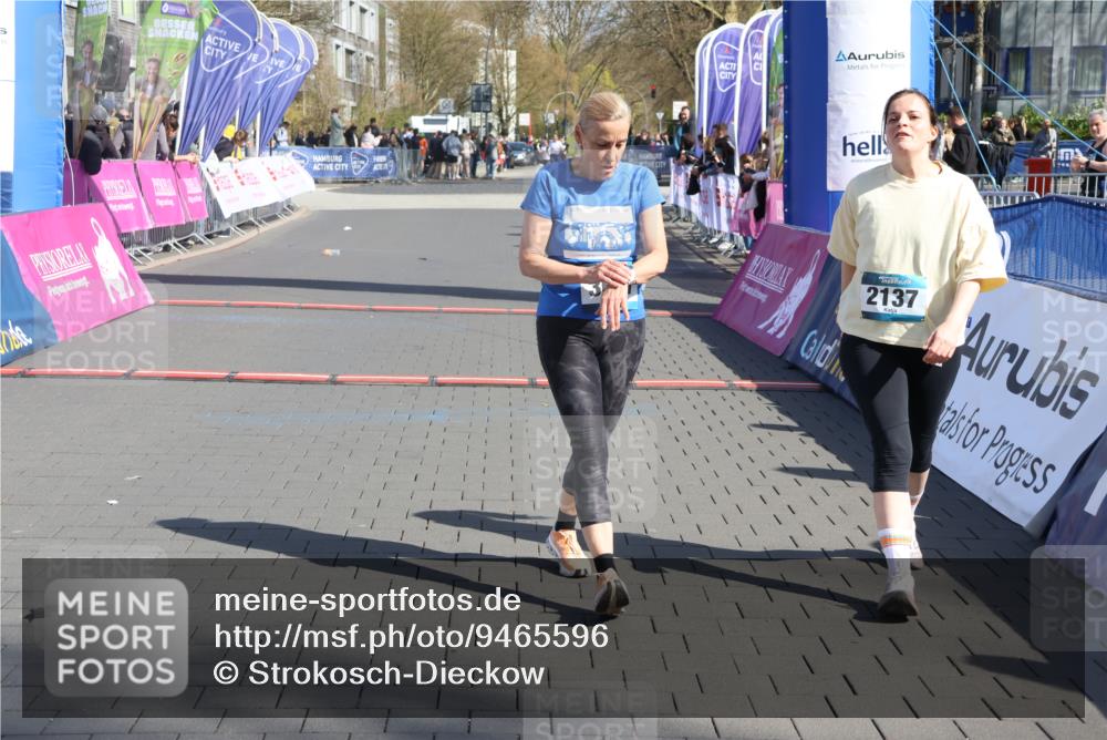 12.04.2026 - 45. Internationalen Wilhelmsburger Insellauf Strokosch-Dieckow http://msf.ph/oto/9465596 12.04.2026 11:15:46 Ziel 3607 meine-sportfotos.de