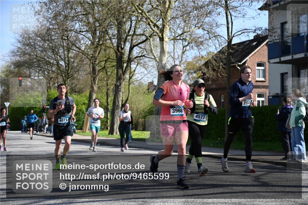 12.04.2026 - 45. Internationalen Wilhelmsburger Insellauf J. Mangold http://msf.ph/oto/9465599 12.04.2026 10:58:28 Ziel 3568, 4352, 4215, 4394, 3665, 3968, 4577, 5703, 3142, 5468, 3140, 4071, 2553, 2989, 3825, 5615, 3150, 2269 meine-sportfotos.de