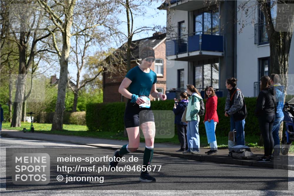 12.04.2026 - 45. Internationalen Wilhelmsburger Insellauf J. Mangold http://msf.ph/oto/9465677 12.04.2026 10:58:44 Ziel 3140, 4071, 2553, 2989, 3825, 5615, 3150, 2269, 5366, 3044, 3045, 3582, 4896, 2308 meine-sportfotos.de