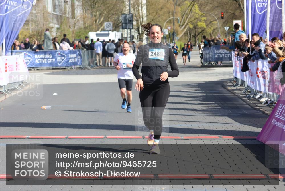 12.04.2026 - 45. Internationalen Wilhelmsburger Insellauf Strokosch-Dieckow http://msf.ph/oto/9465725 12.04.2026 11:16:11 Ziel 2343, 2295 meine-sportfotos.de