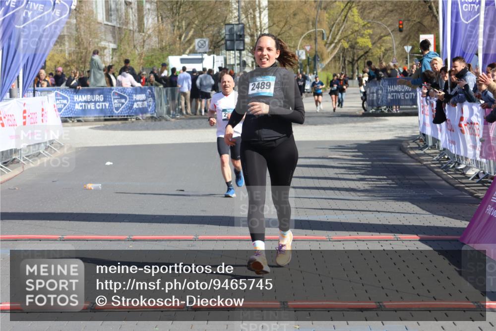 12.04.2026 - 45. Internationalen Wilhelmsburger Insellauf Strokosch-Dieckow http://msf.ph/oto/9465745 12.04.2026 11:16:11 Ziel 2343, 2295 meine-sportfotos.de