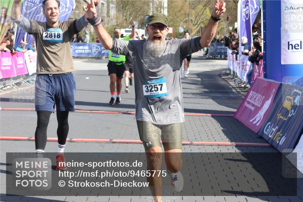 12.04.2026 - 45. Internationalen Wilhelmsburger Insellauf Strokosch-Dieckow http://msf.ph/oto/9465775 12.04.2026 10:58:36 Ziel 3997, 2818, 3257, 2499, 2194, 2900 meine-sportfotos.de